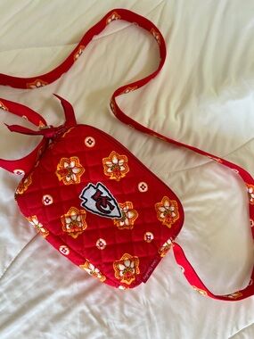 Kansas City Chiefs Red Quilted Mini Crossbody Bag